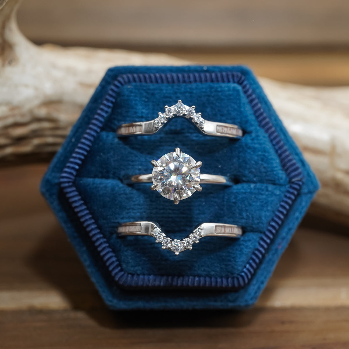 The Brazoria & Sarita Wedding Set | Classic Moissanite Round Cut
