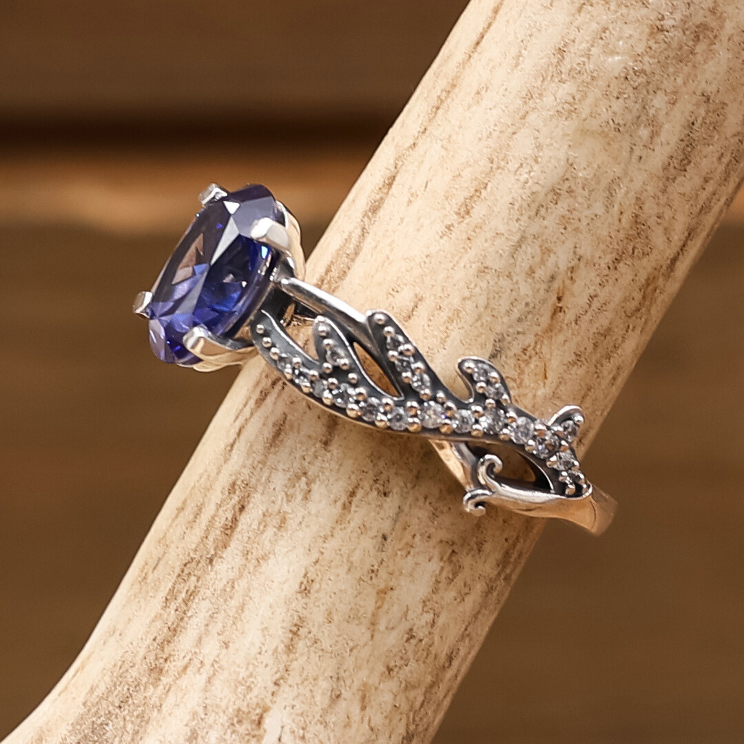 The Antler Infinity Ring