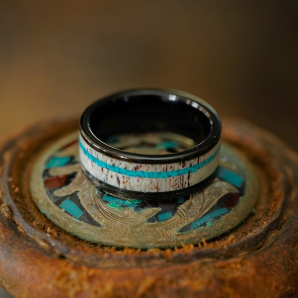 The Comal | Men's Black Tungsten Crushed Turquoise Antler Ring