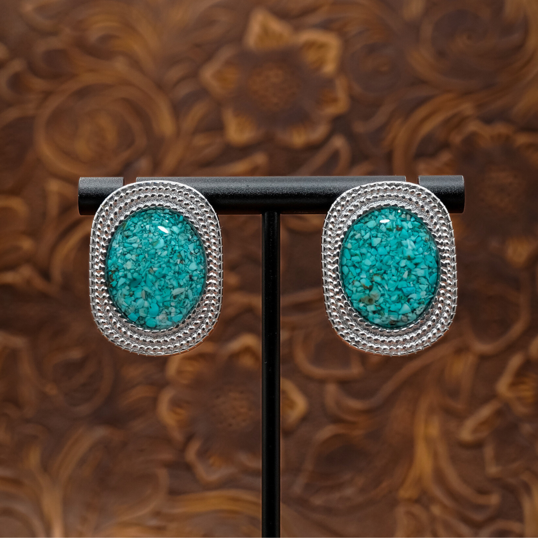 The Stella Studs