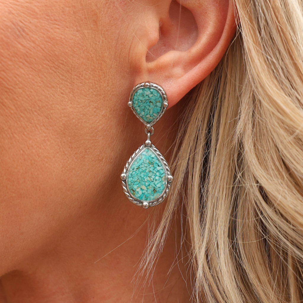 The Willa Drop Earrings