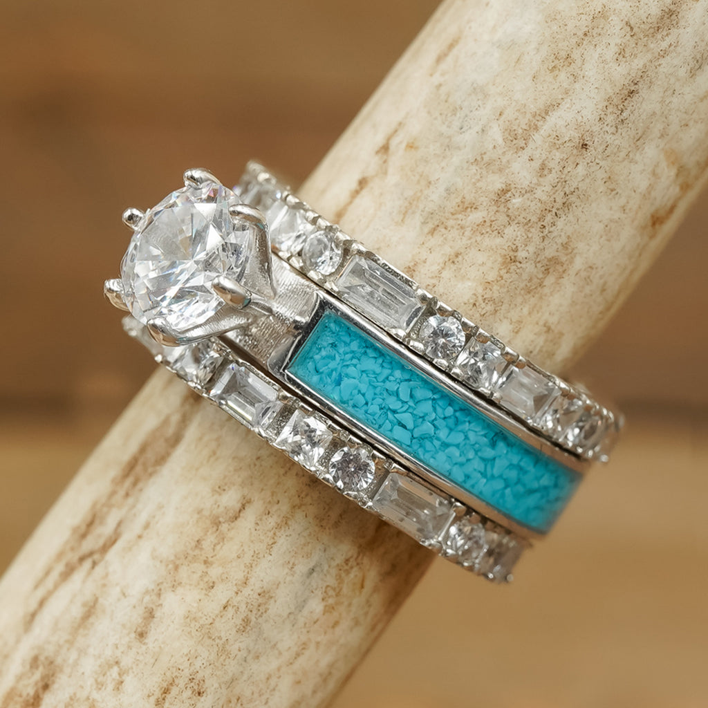 The Grand Tahoe Baguette Wedding Set