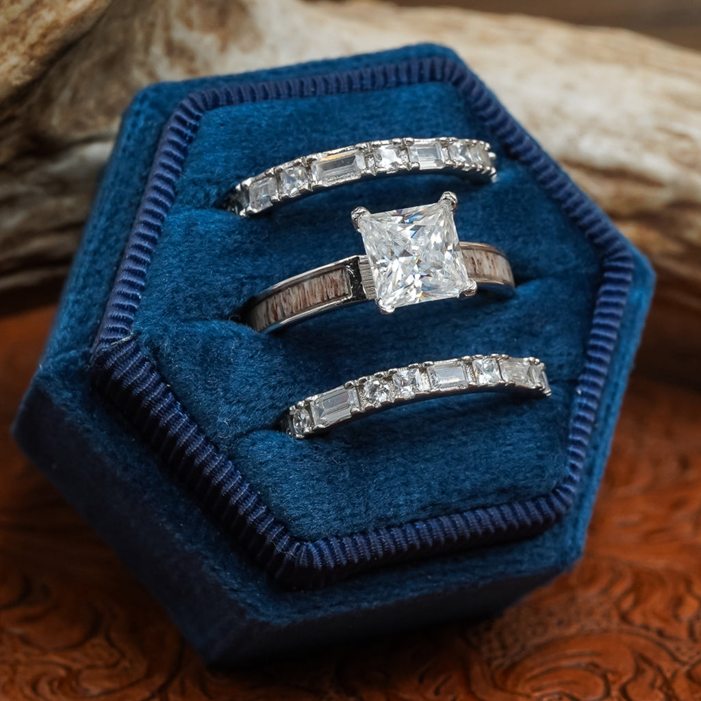 Lux Grand Kenai & Baguette Wedding Set