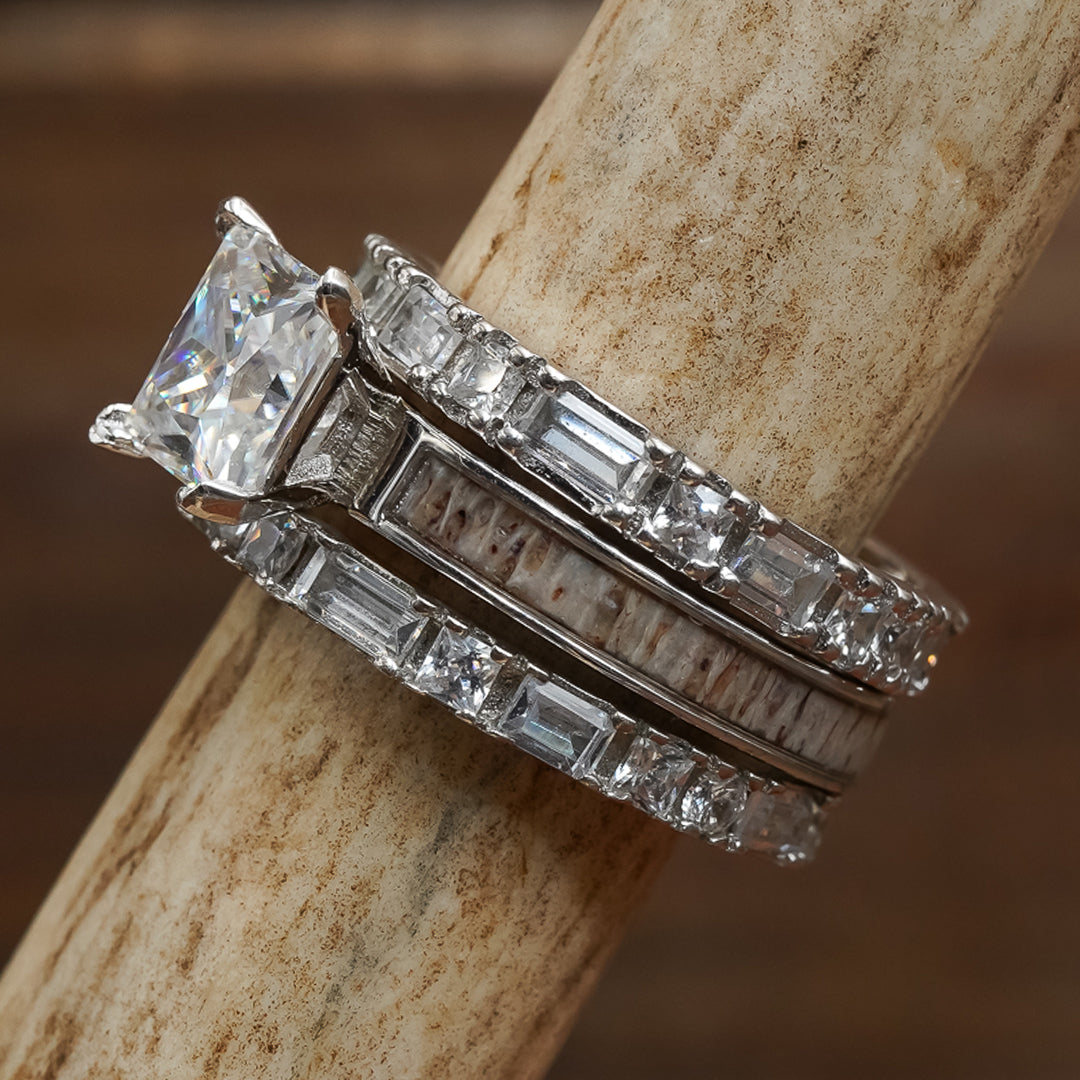 Lux Grand Kenai & Baguette Wedding Set