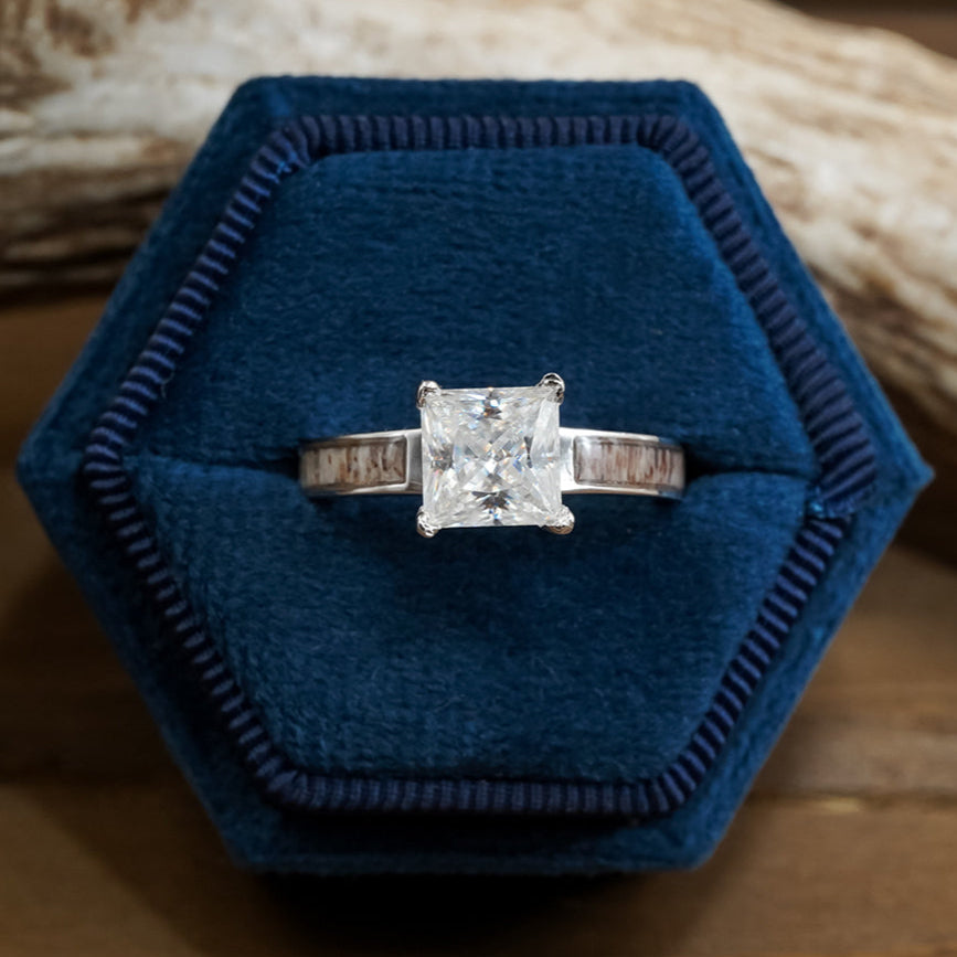 最終お値下げ　loro CZ ring #11 silver Lux Grand Kenai | Princess Cut Moissanite Stone with Sterling