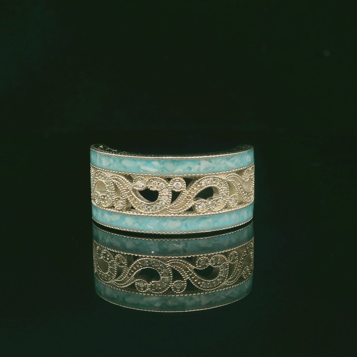 Load and play video in Gallery viewer, The Amarillo
