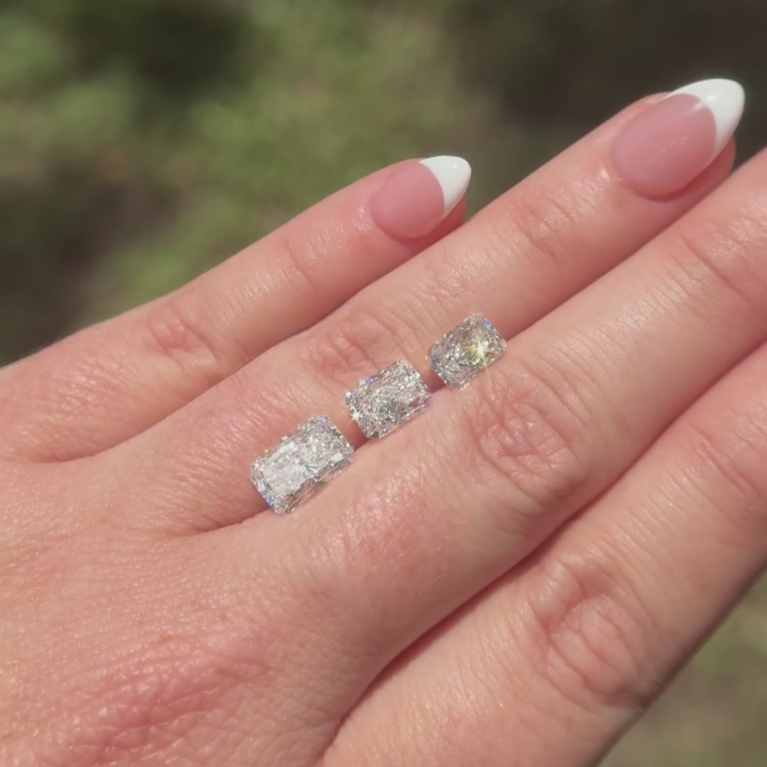 Load and play video in Gallery viewer, 1.5 ct. Radiant Cut Lab Grown Diamond
