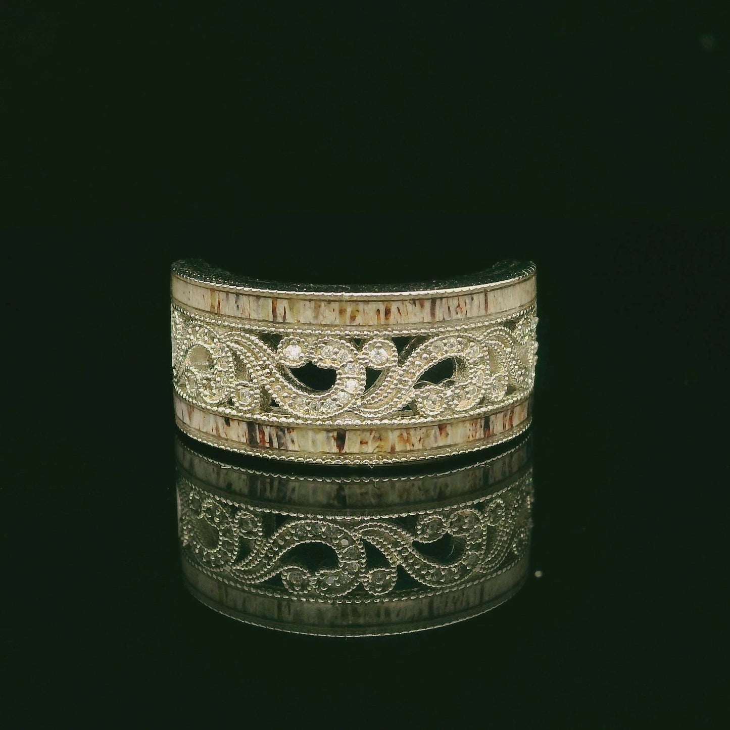 Load and play video in Gallery viewer, The Amarillo
