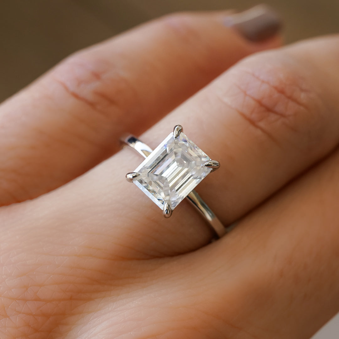 EMERALD STERLING SILVER RING SILVER